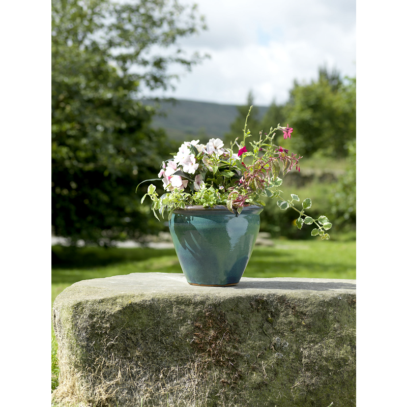 Yorkshire  Flowerpots Med Conservatory Pot Leaf