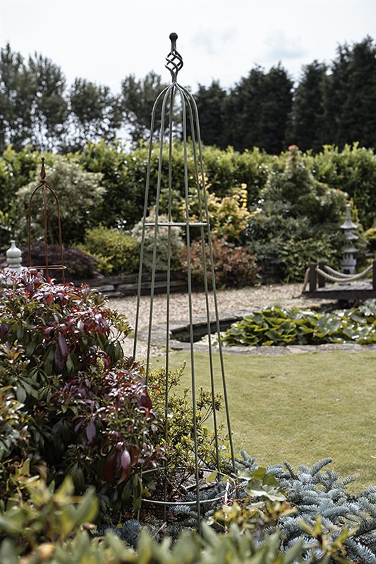 Priory Obelisk 1.7m- Sage