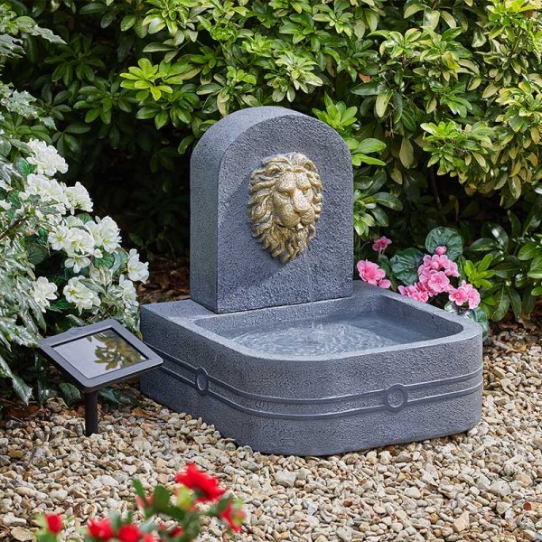 Lions Head Fountain